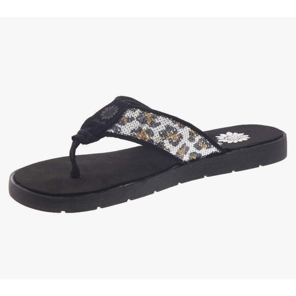 Yellow Box Flip Flops Densel Women's 6 Silver Cheetah Beach Travel New - Picture 2 of 2